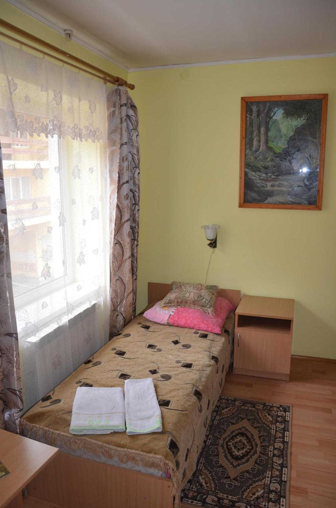 Europa Hotel Rakhiv Ruang foto