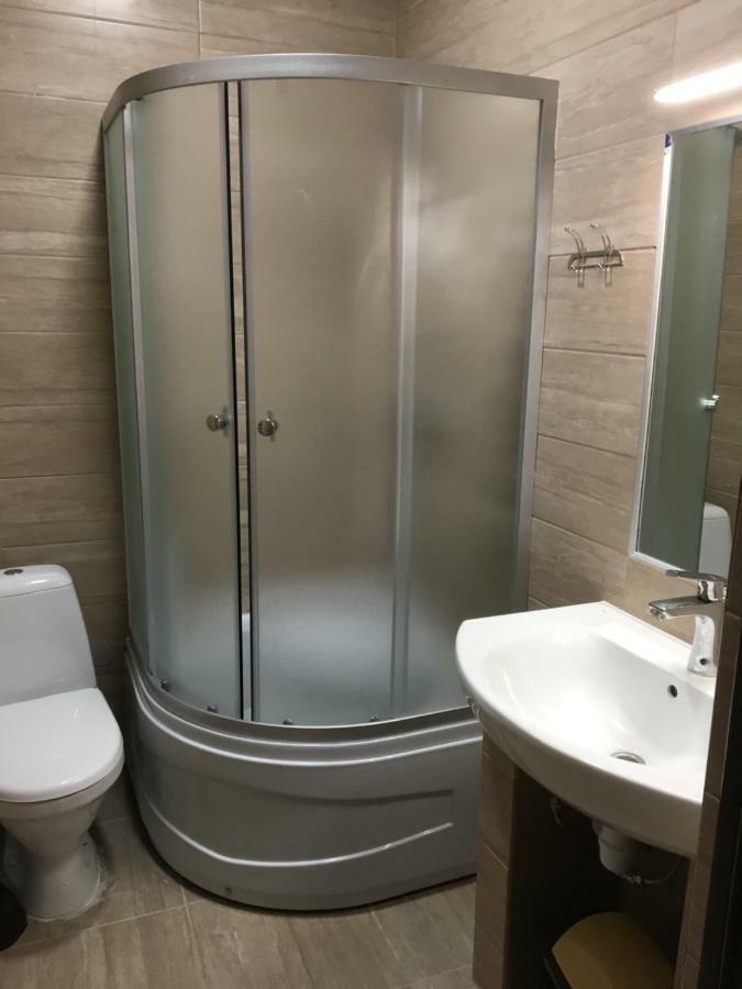 Europa Hotel Rakhiv Bagian luar foto